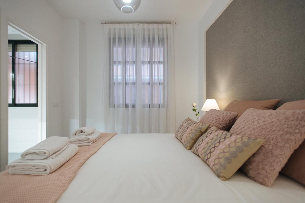 Arjona Suite Apartment Siviglia Esterno foto